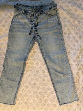 Light Wash Women’s Ankle Cropped Jeans - Casual High-Rise